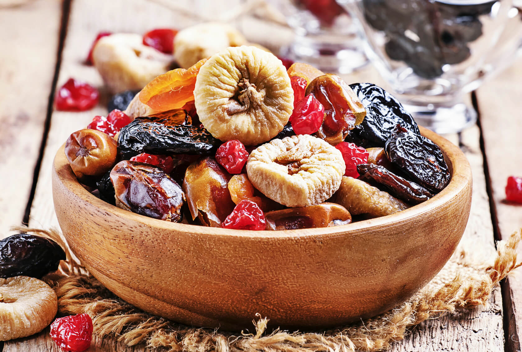 Najzdrowsze suszone owoce. Część I